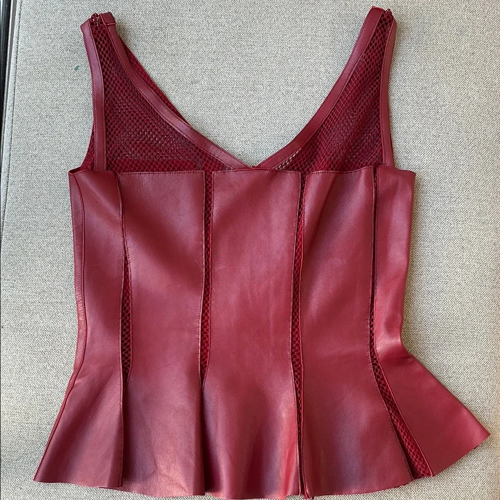 Ultra cool leather and mesh vest - Picture 3 of 10